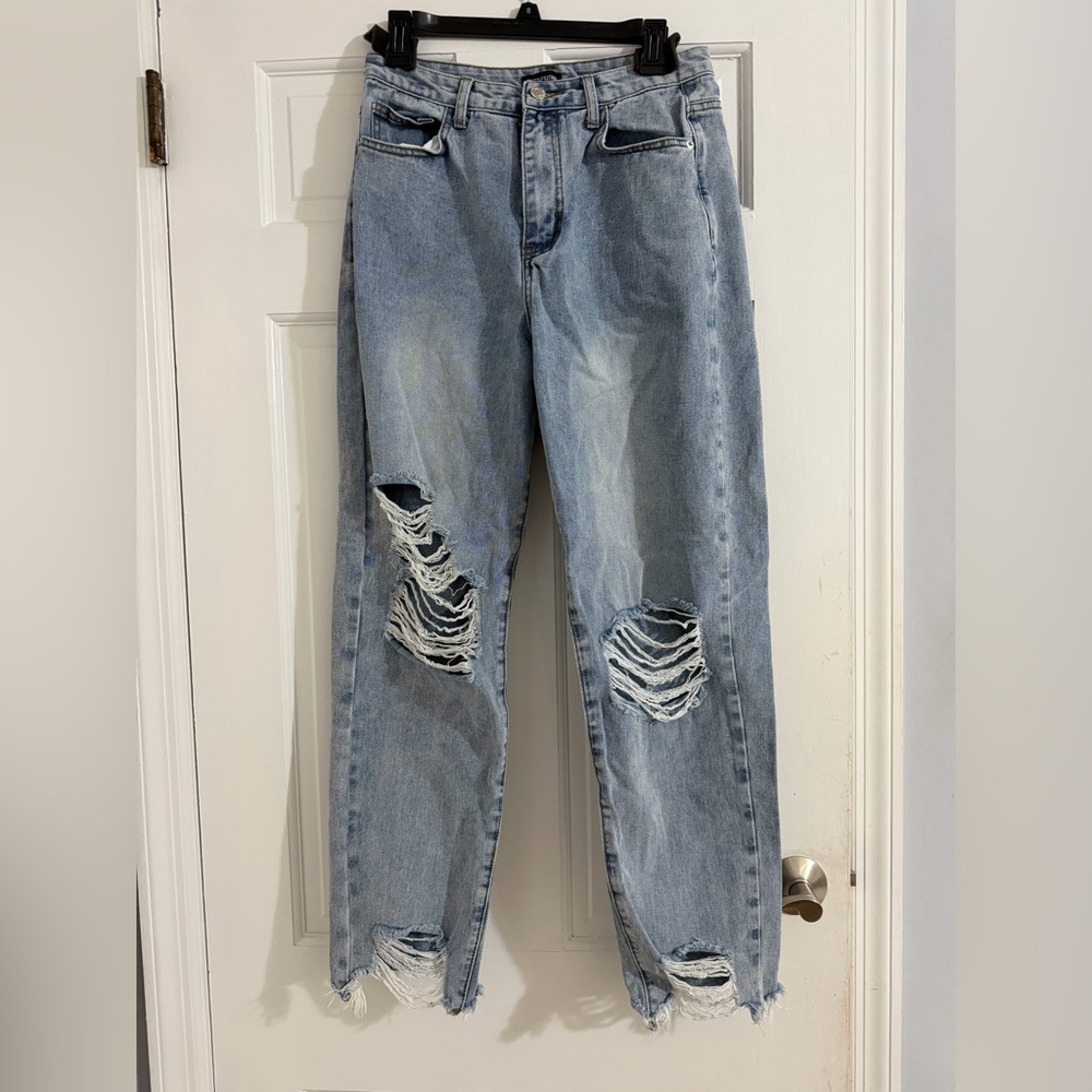 PrettyLittleThing Light Blue Distressed Mom Jeans